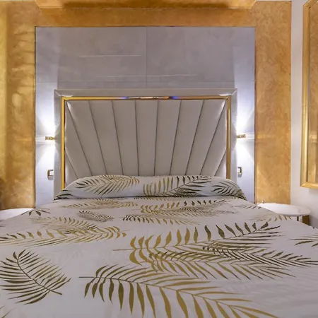 Appartement Fashion Gold With Jacuzzi & Car Garage