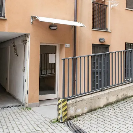 Fashion Gold With Jacuzzi & Car Garage Appartamento Bologna